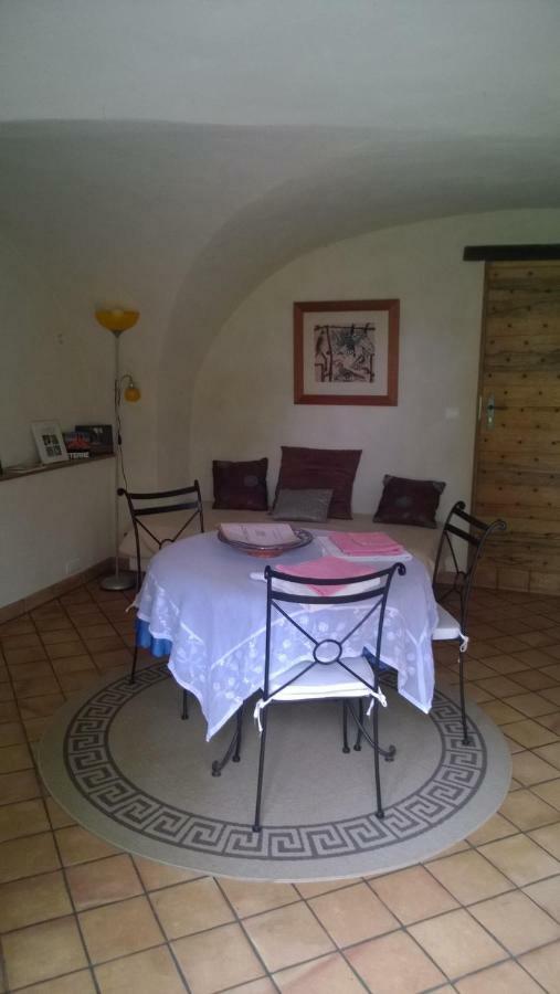Bed and Breakfast Les Griottes Charols Exterior foto